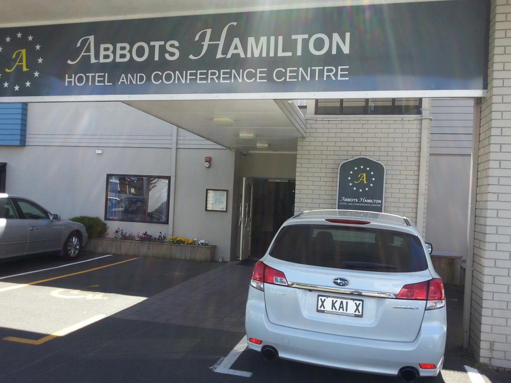 Abbots Hamilton - Hotel And Conference Centre Exterior foto